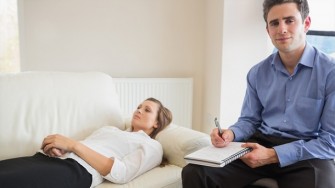 Formation de lhypnoth&eacute;rapie Ericksonienne et ses applications aux troubles psychosomatiques 