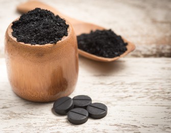 Le charbon, votre alli&eacute; anti-ballonnement