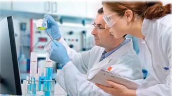 Relations entre les industries et les auteurs d&rsquo;essais cliniques : est-ce bien anodin ?